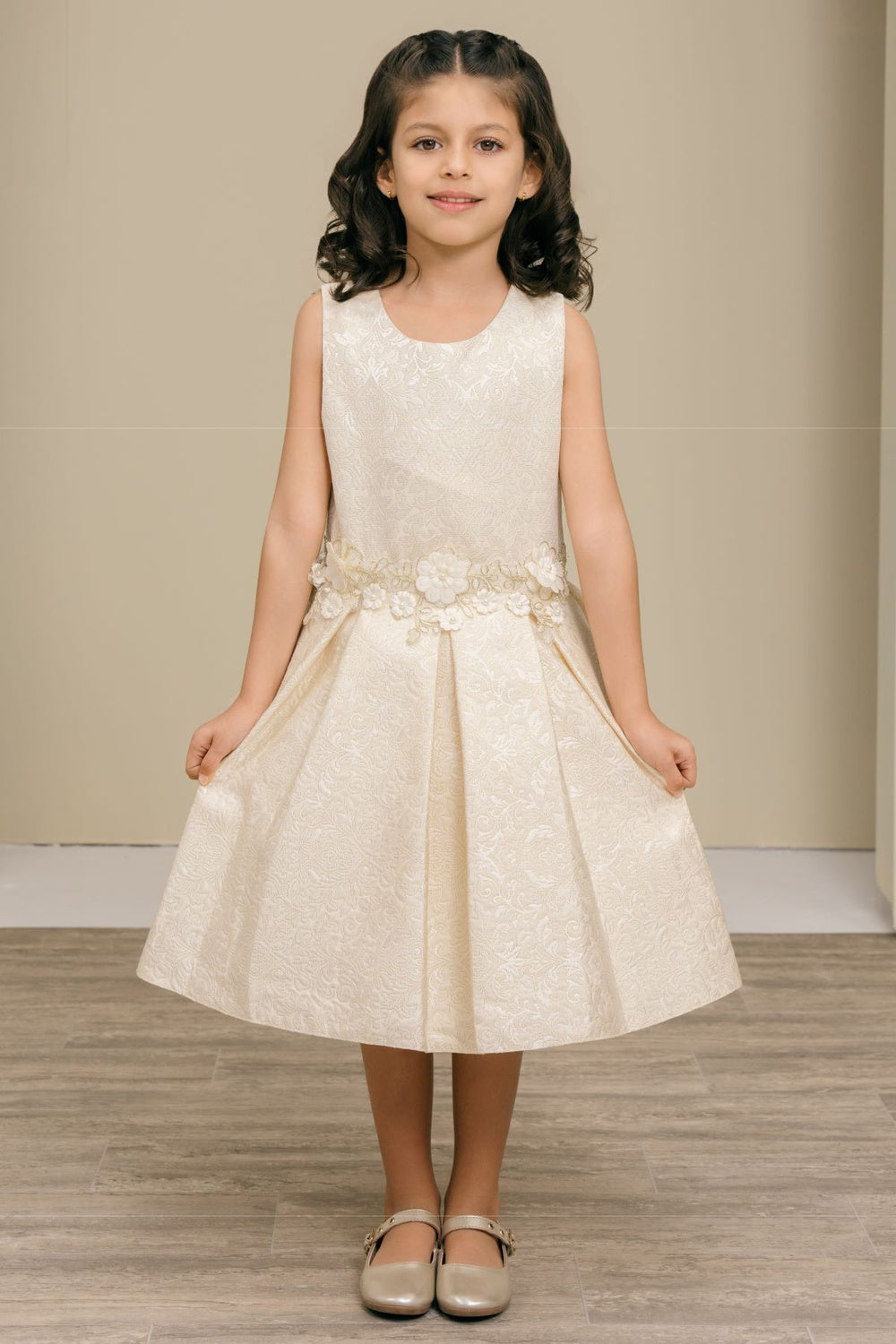 ✨ Luxora Brocade Elegance Dress – Floral 3D Pearl Belt Edition ✨STYLE NO : 9167