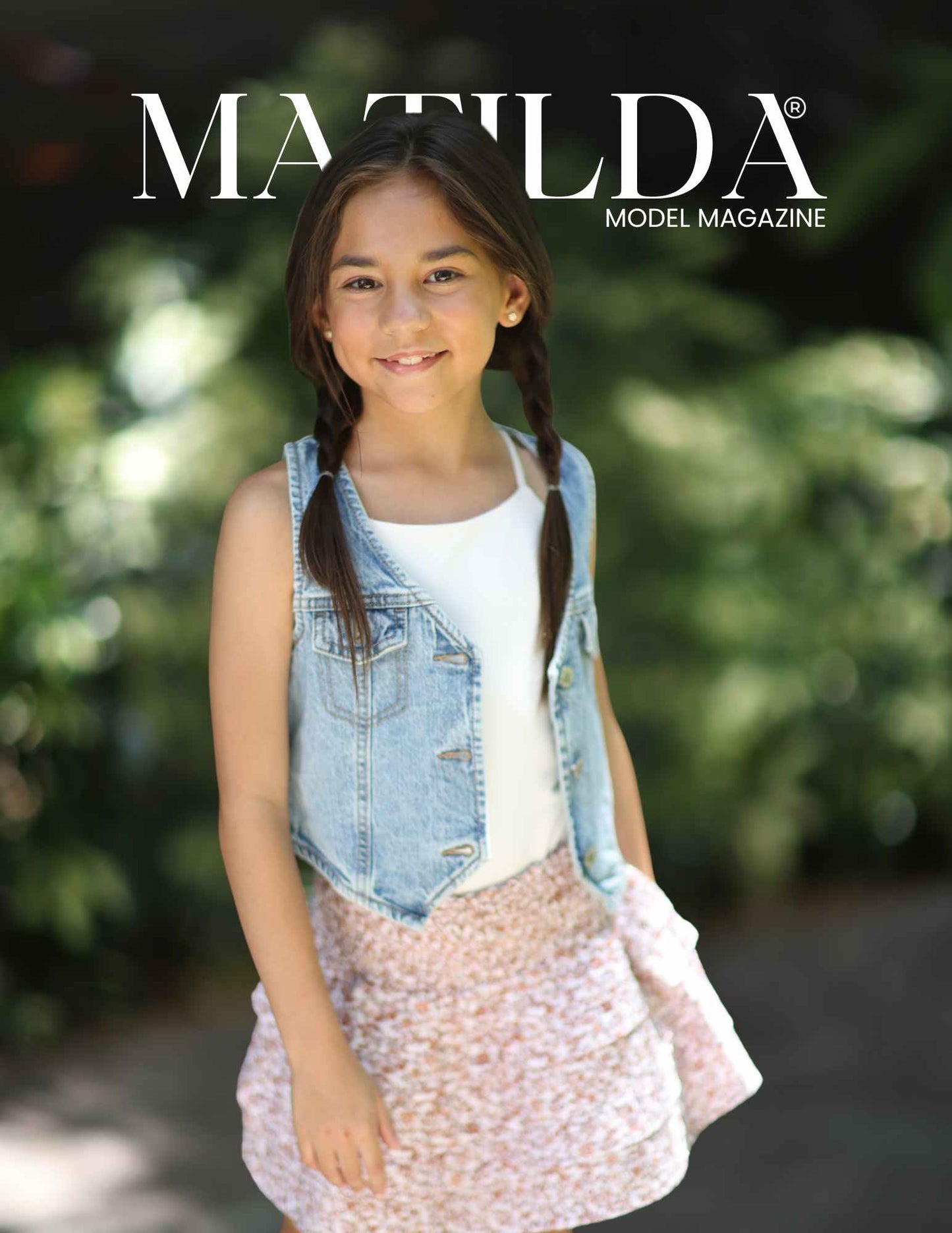 Matilda Model Magazine - December Weekly Issue - Cyanna Fix